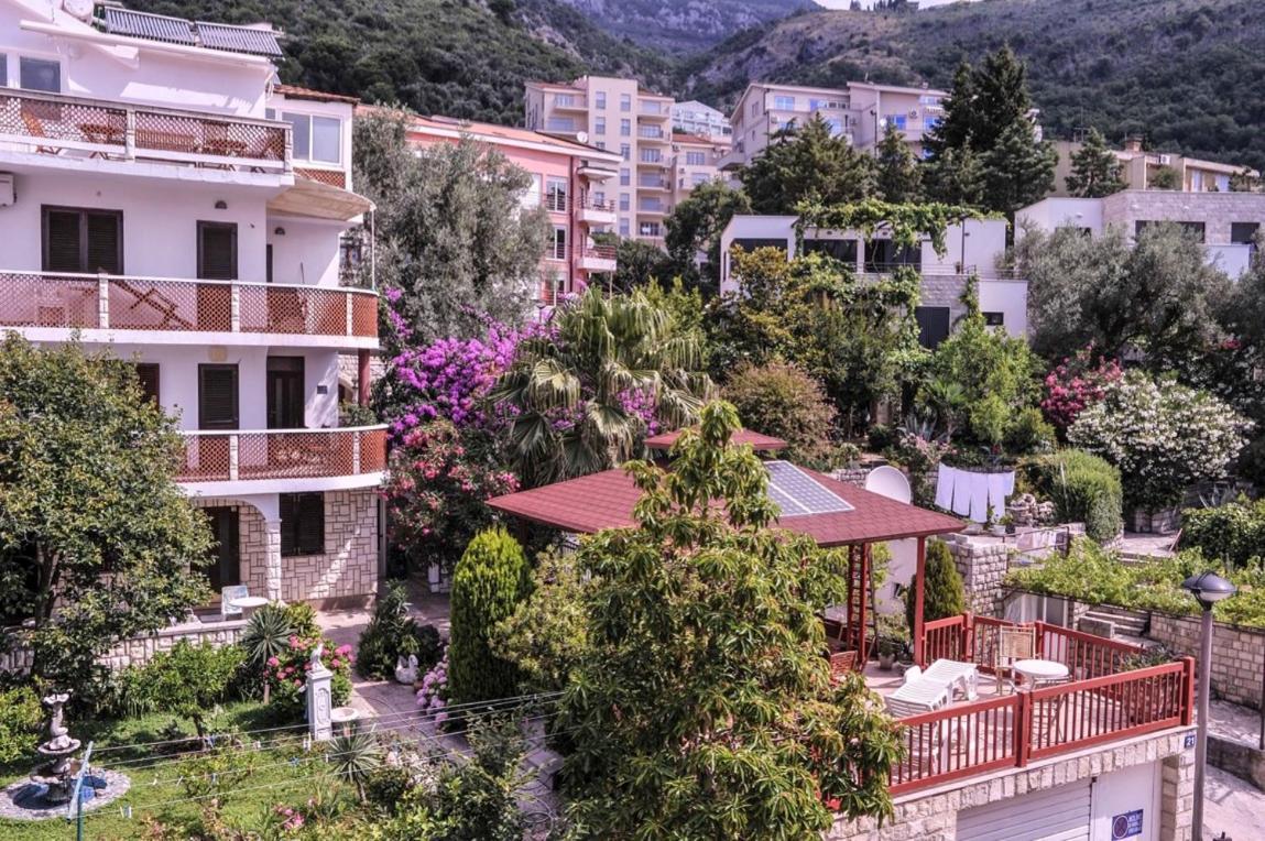 Vila Mila Petrovac المظهر الخارجي الصورة