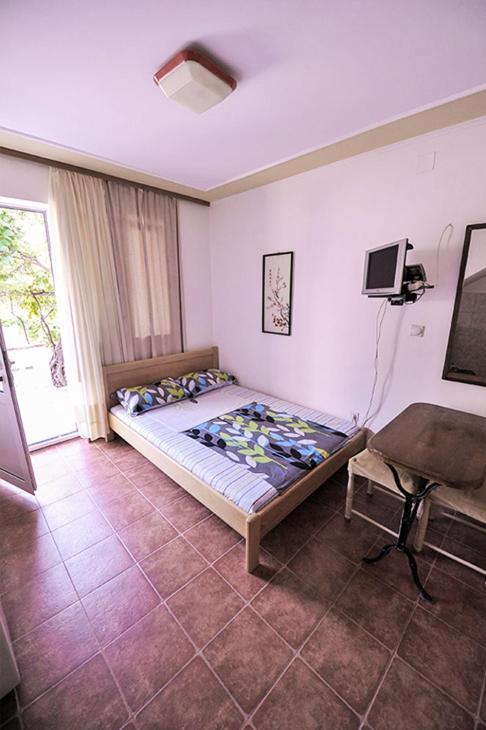 Vila Mila Petrovac المظهر الخارجي الصورة
