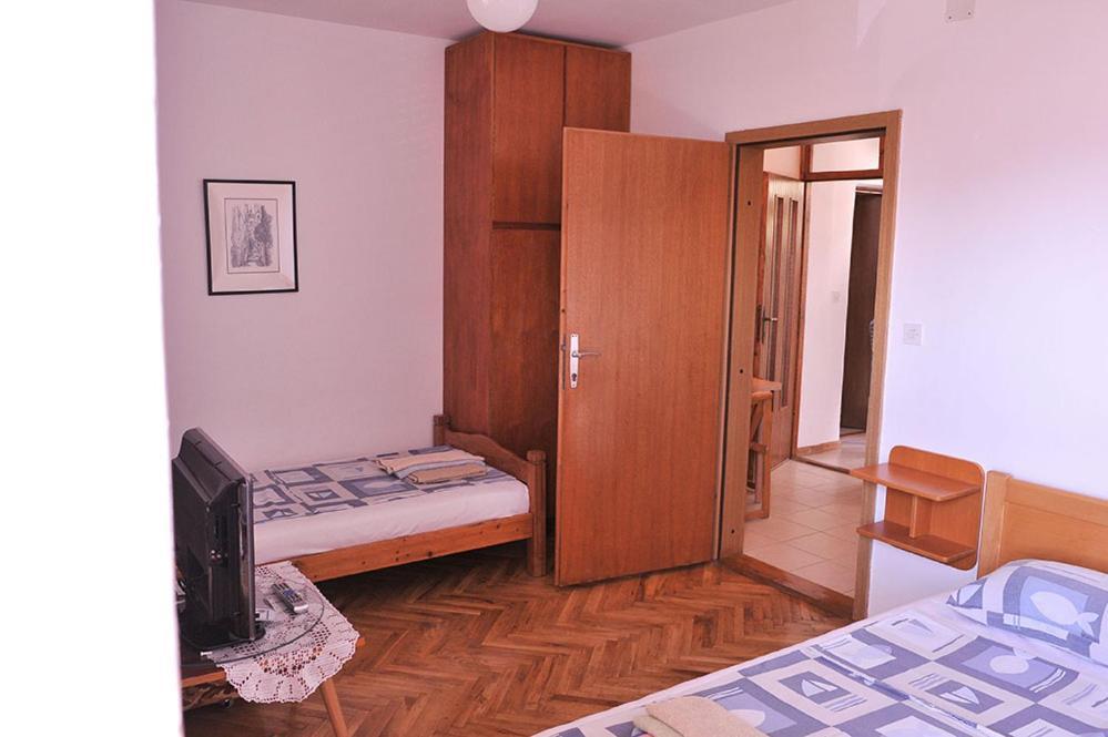 Vila Mila Petrovac المظهر الخارجي الصورة