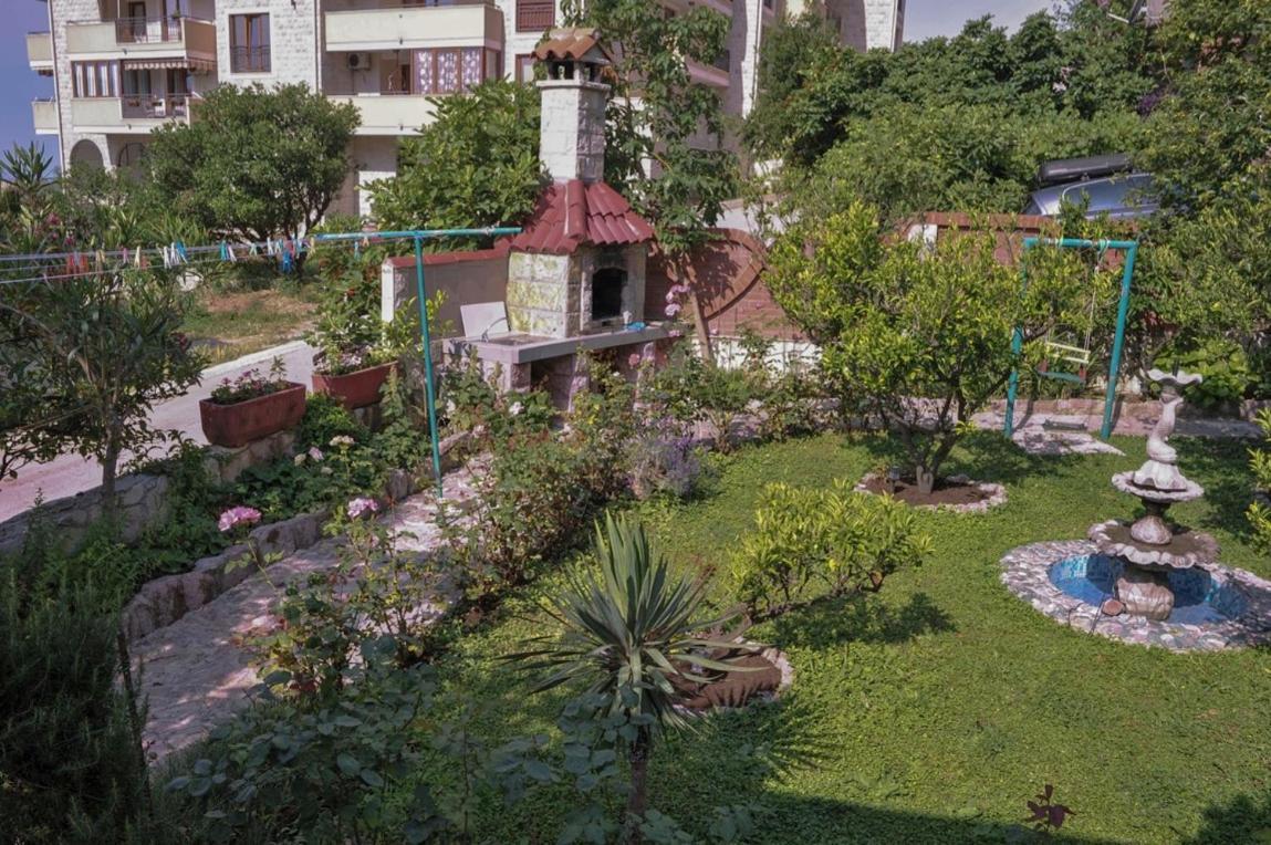 Vila Mila Petrovac المظهر الخارجي الصورة